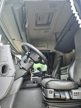 Scania G 480 6x6 с кран за трупи, снимка 12
