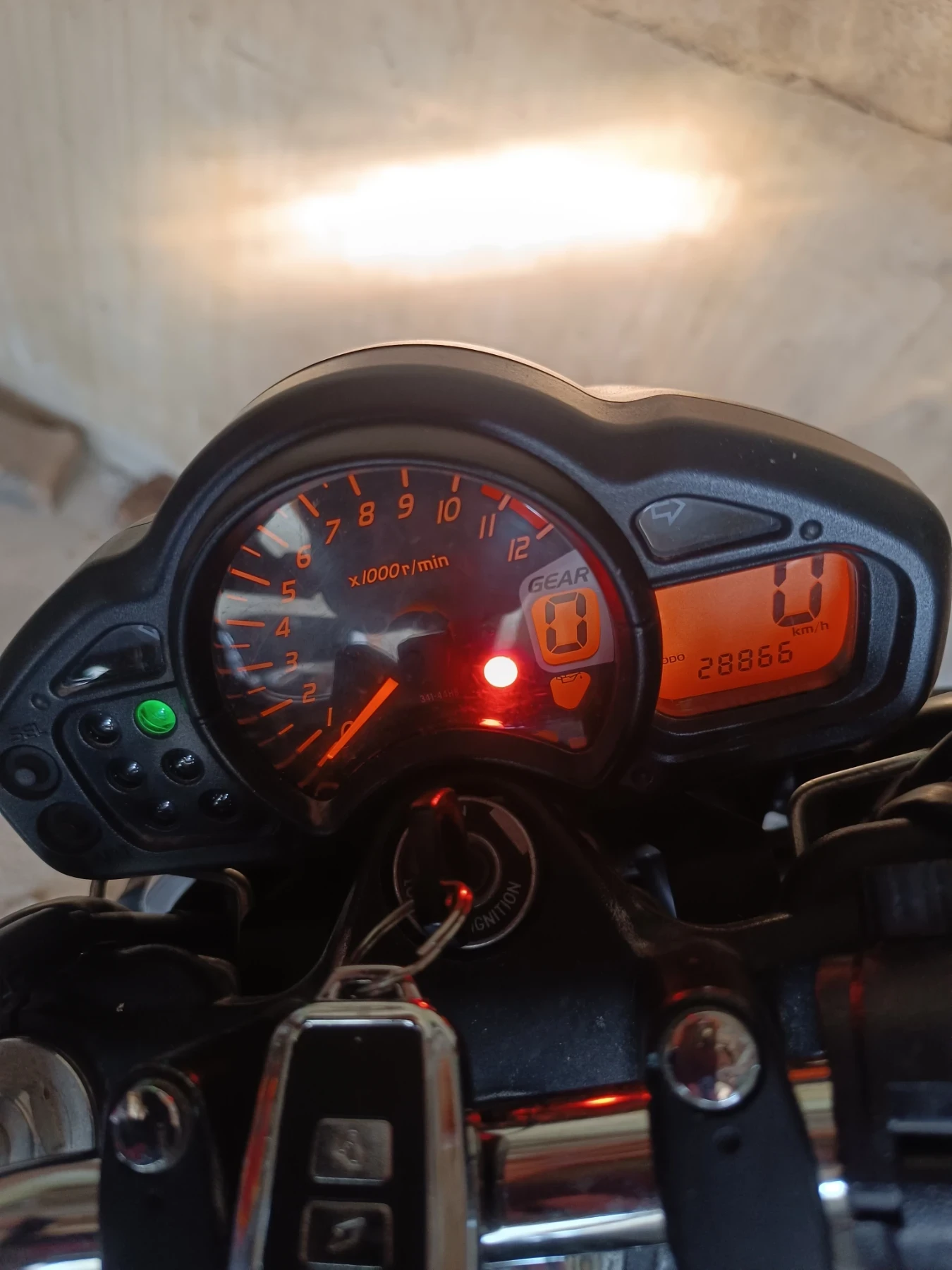 Suzuki Gladius 650, снимка 6 - Мотоциклети и мототехника - 55161428