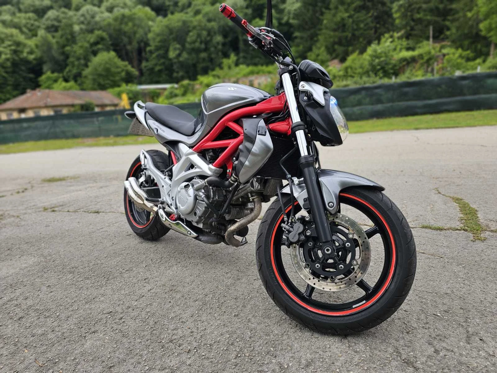 Suzuki Gladius 650, снимка 4 - Мотоциклети и мототехника - 55161428