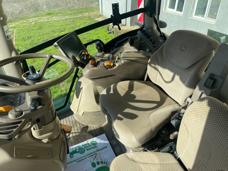 Трактор John Deere 6230R НАВИГАЦИЯ УПРАВЛЕНИЕ ЛИЗИНГ, снимка 13 - Селскостопанска техника - 51679108