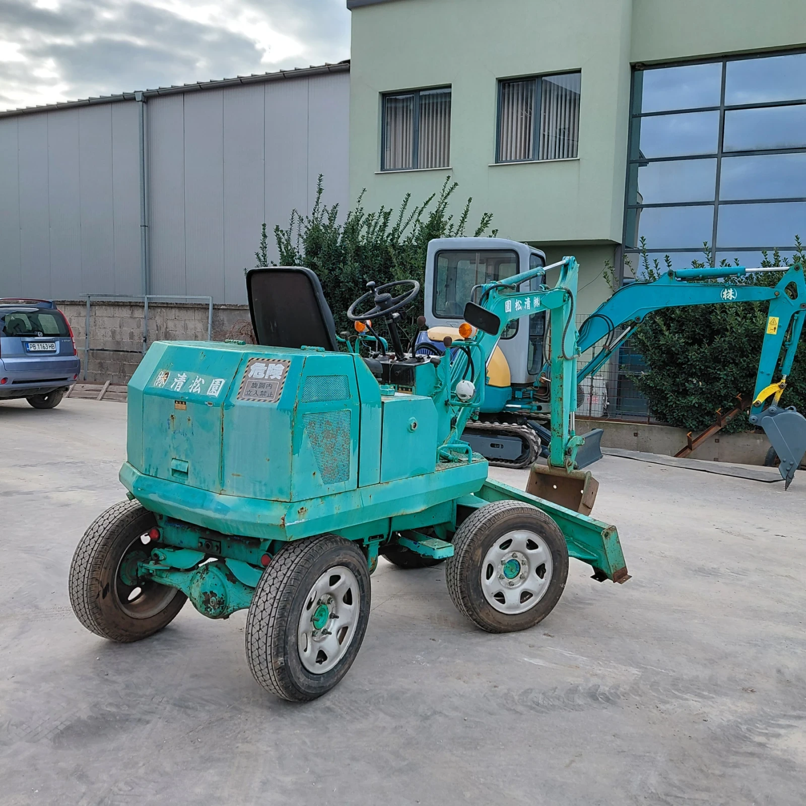 ����� Yanmar YB121W * 4x4 * ������� * ��� ��������� *  | Mobile.bg � ����������� 5