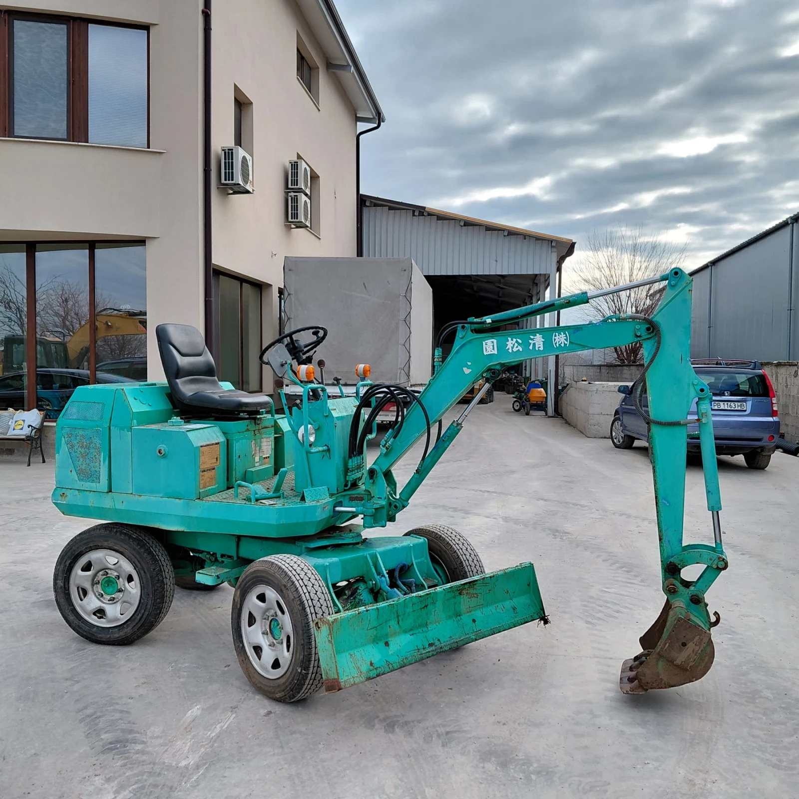 ����� Yanmar YB121W * 4x4 * ������� * ��� ��������� *  | Mobile.bg � ����������� 7