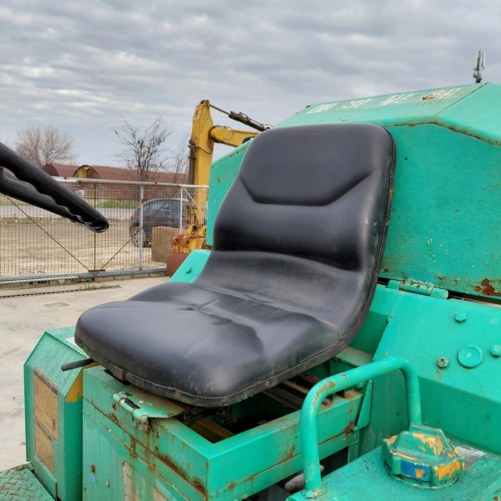 ����� Yanmar YB121W * 4x4 * ������� * ��� ��������� *  | Mobile.bg � ����������� 8