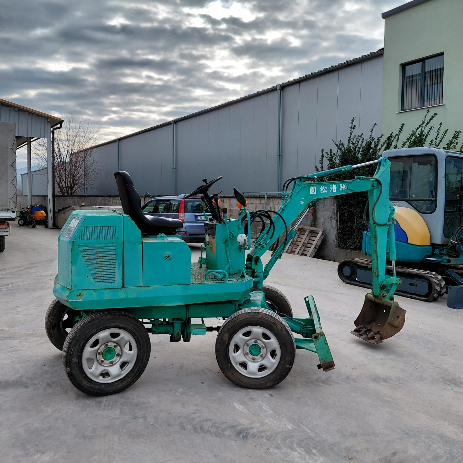 ����� Yanmar YB121W * 4x4 * ������� * ��� ��������� *  | Mobile.bg � ����������� 6