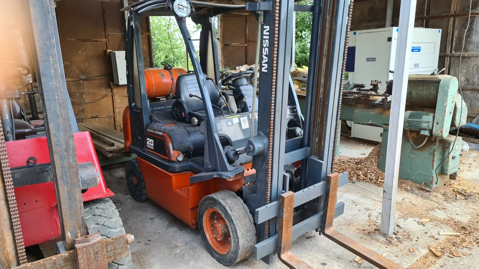  Nissan 2.5 | Mobile.bg   1