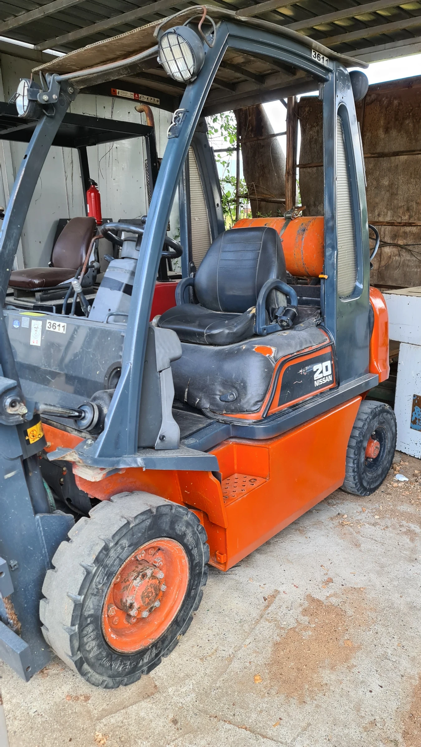  Nissan 2.5 | Mobile.bg   2