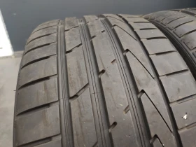 Гуми Летни 235/35R19, снимка 2 - Гуми и джанти - 46905398