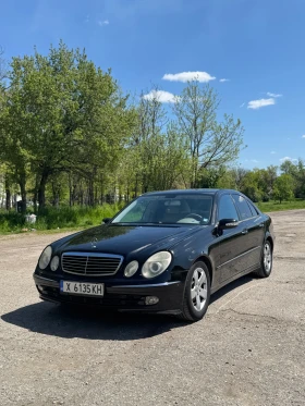 Mercedes-Benz E 220, снимка 1