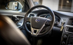 Volvo V60 Plug-in hybrid, снимка 8