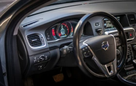 Volvo V60 Plug-in hybrid, снимка 13