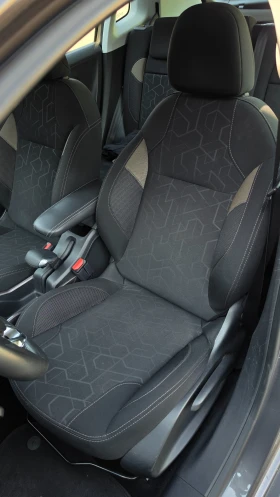 Peugeot 2008 1.6 blue-hdi, снимка 11