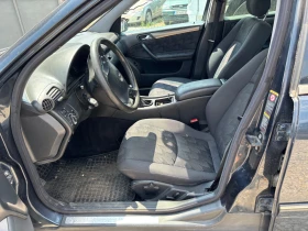 Mercedes-Benz C 220, снимка 10