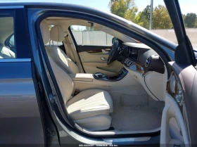 Mercedes-Benz E 300 * 4MATIC * CARFAX *    | Mobile.bg    5