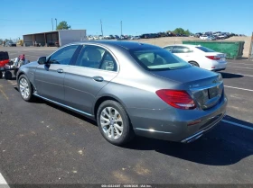 Mercedes-Benz E 300 * 4MATIC * CARFAX *    | Mobile.bg    3