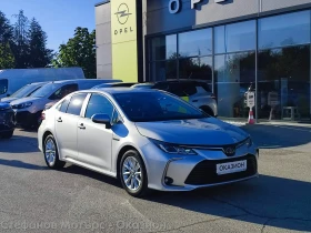 ����� �� �������� �� Toyota Corolla Executive 1.8 Hybrid (122hp) AT