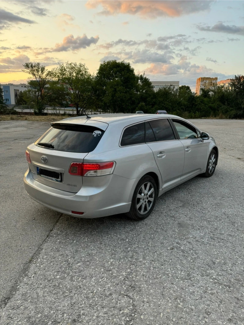 Toyota Avensis D4D , снимка 5 - Автомобили и джипове - 47546474