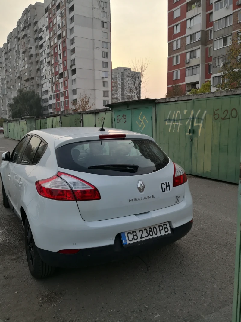 Renault Megane 1.2TCE, снимка 13 - Автомобили и джипове - 48841297