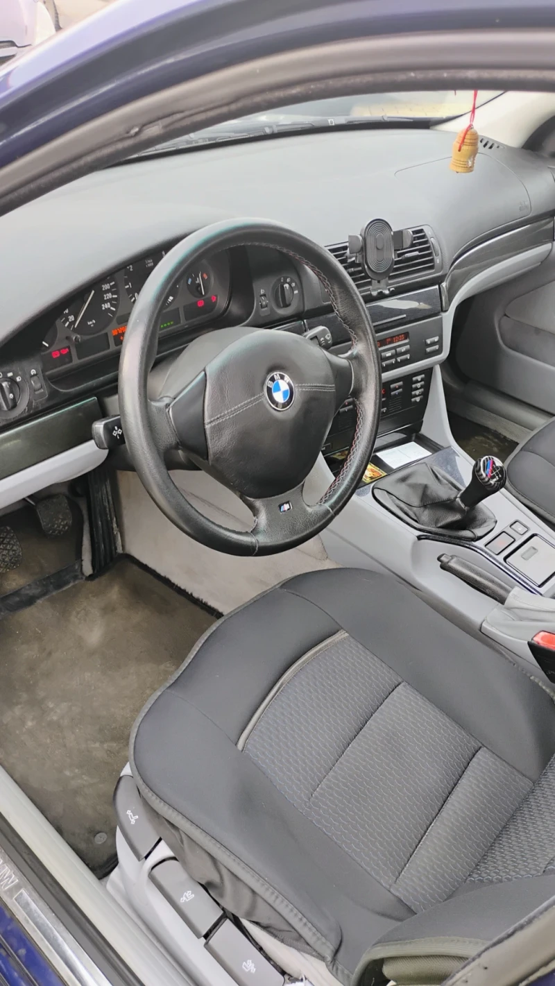 BMW 523, снимка 11 - Автомобили и джипове - 48868449