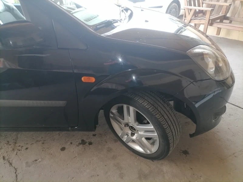 Ford Fiesta МК5 фейслифт, снимка 9 - Автомобили и джипове - 49877476
