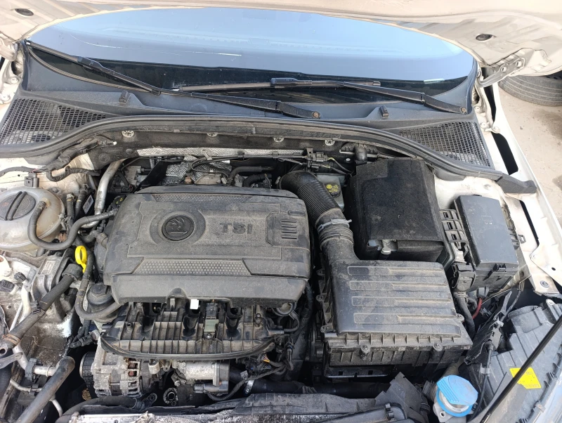 Skoda Octavia 1.8tfsi DSG , снимка 14 - Автомобили и джипове - 50730330