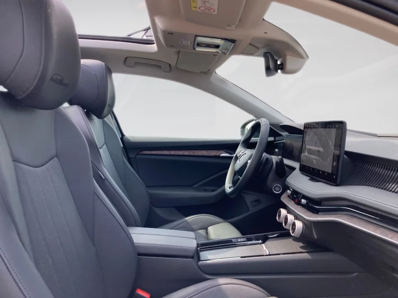 Skoda Superb L&K/265HP/4X4/MATRIX/PANO/CAM/DIGITAL/730v, снимка 11 - Автомобили и джипове - 51974775