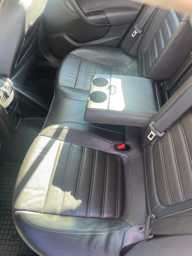 Opel Insignia, снимка 11 - Автомобили и джипове - 52870351