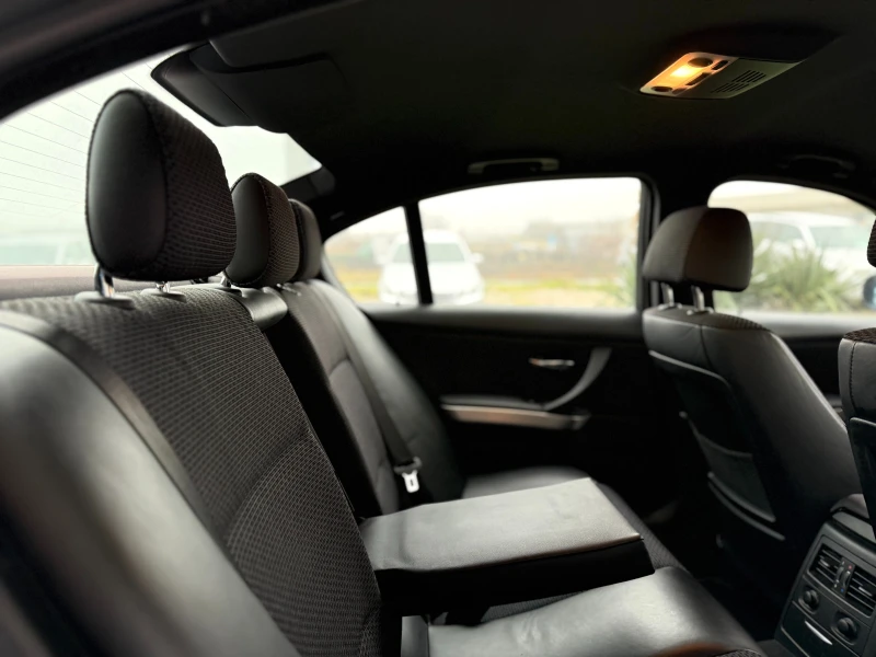 BMW 325 LCI/Keyless/Navi, снимка 11 - Автомобили и джипове - 53296978