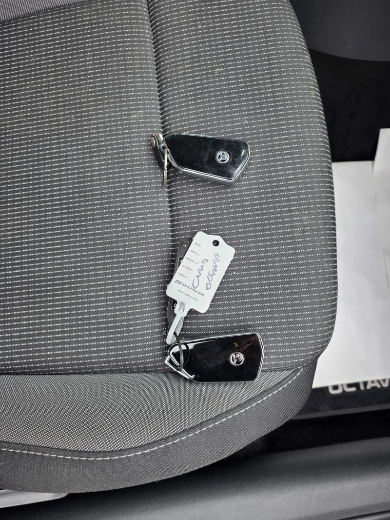 Skoda Octavia 2, 0D, снимка 16 - Автомобили и джипове - 53456498