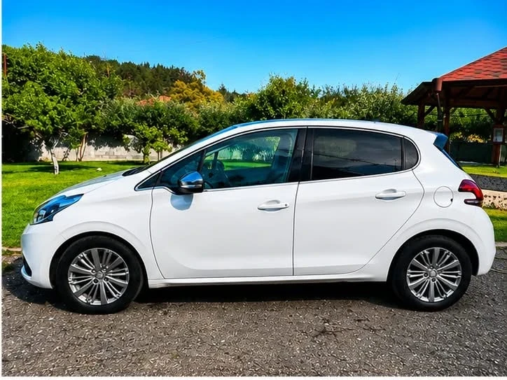 Peugeot 208 1 6GT LINE, снимка 4 - Автомобили и джипове - 55661198