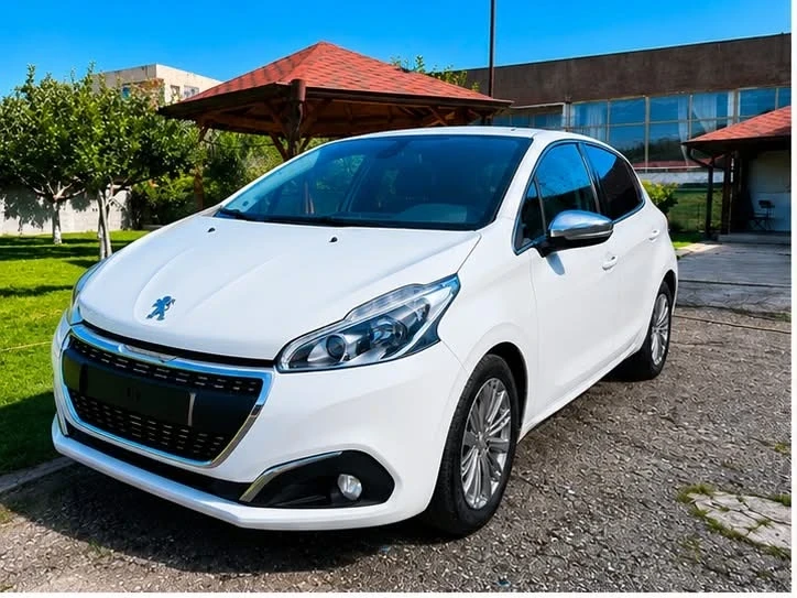 Peugeot 208 1 6GT LINE