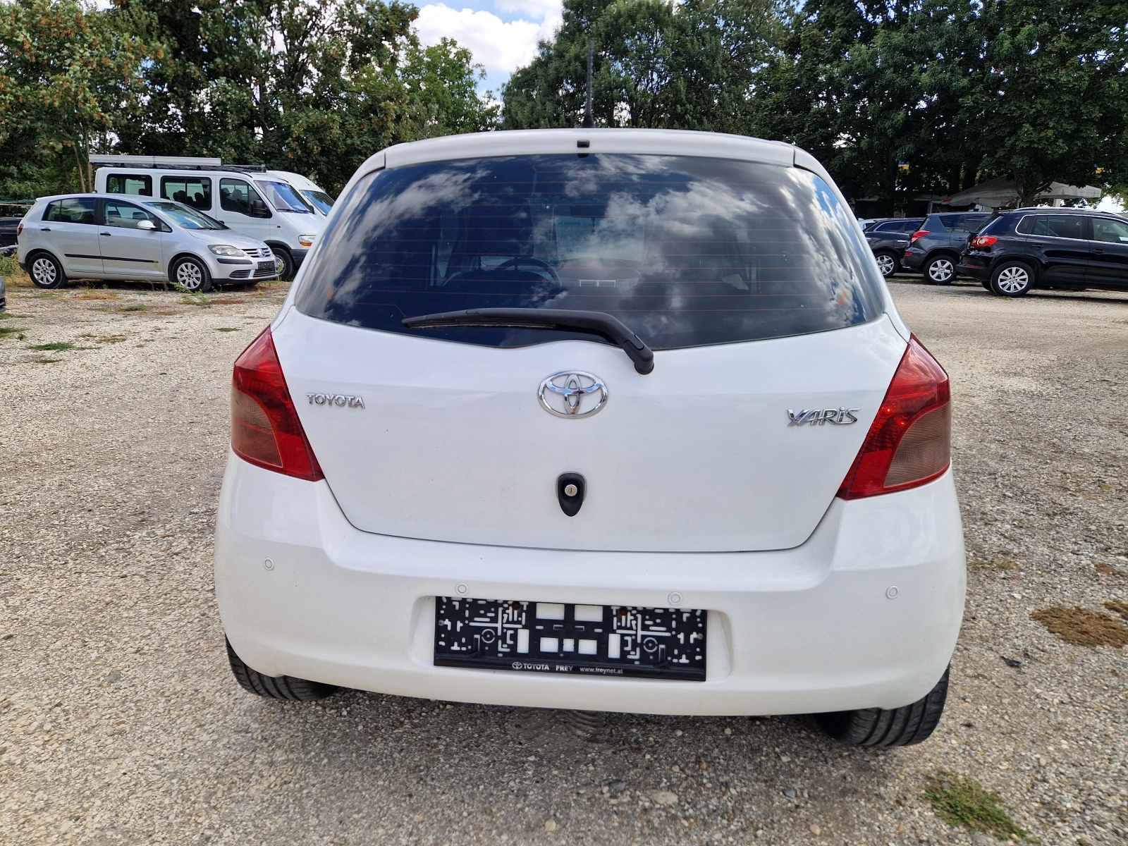 Toyota Yaris 1.3VVT-I/86кс. - изображение 6