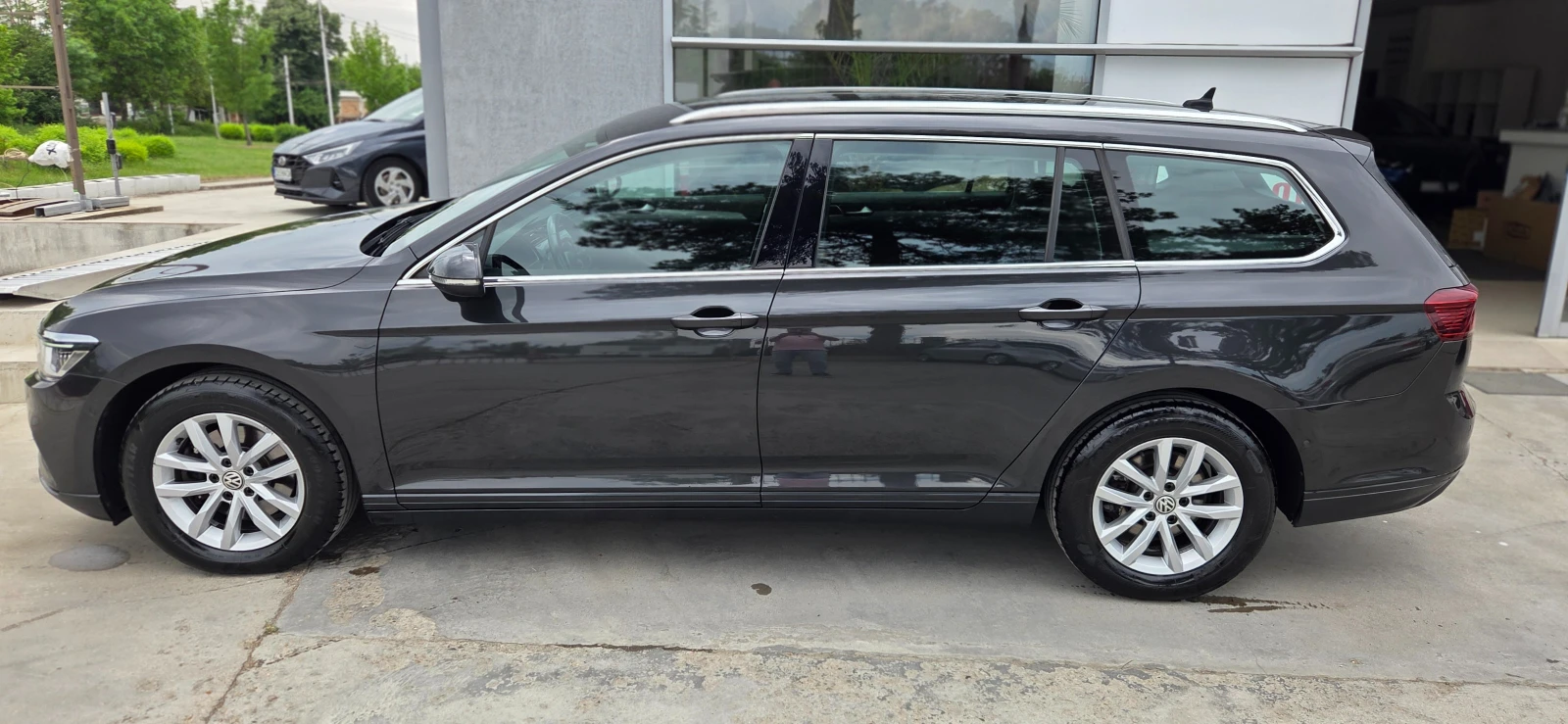 VW Passat MATRIX ; ДИГИТАЛ ; ЕЛ.БАГАЖНИК 2.0TDI 146863км - изображение 7
