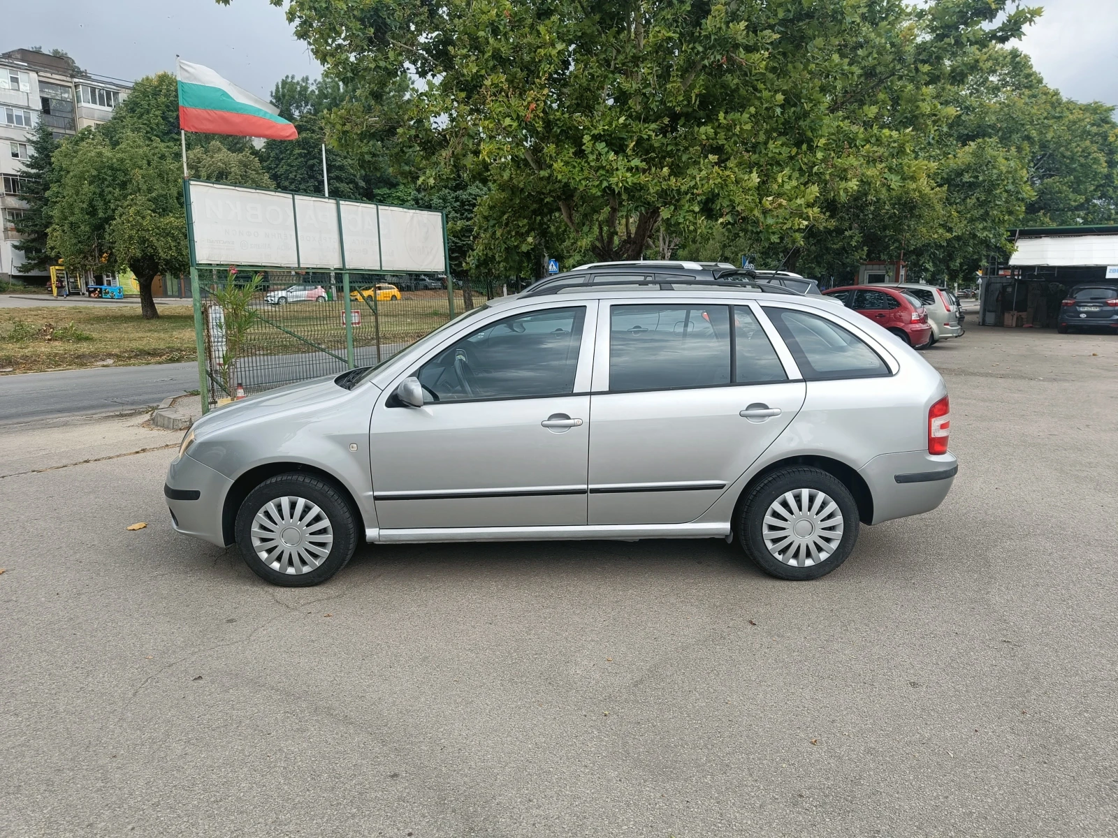 Skoda Fabia 1.4 BARTER 80 - изображение 8