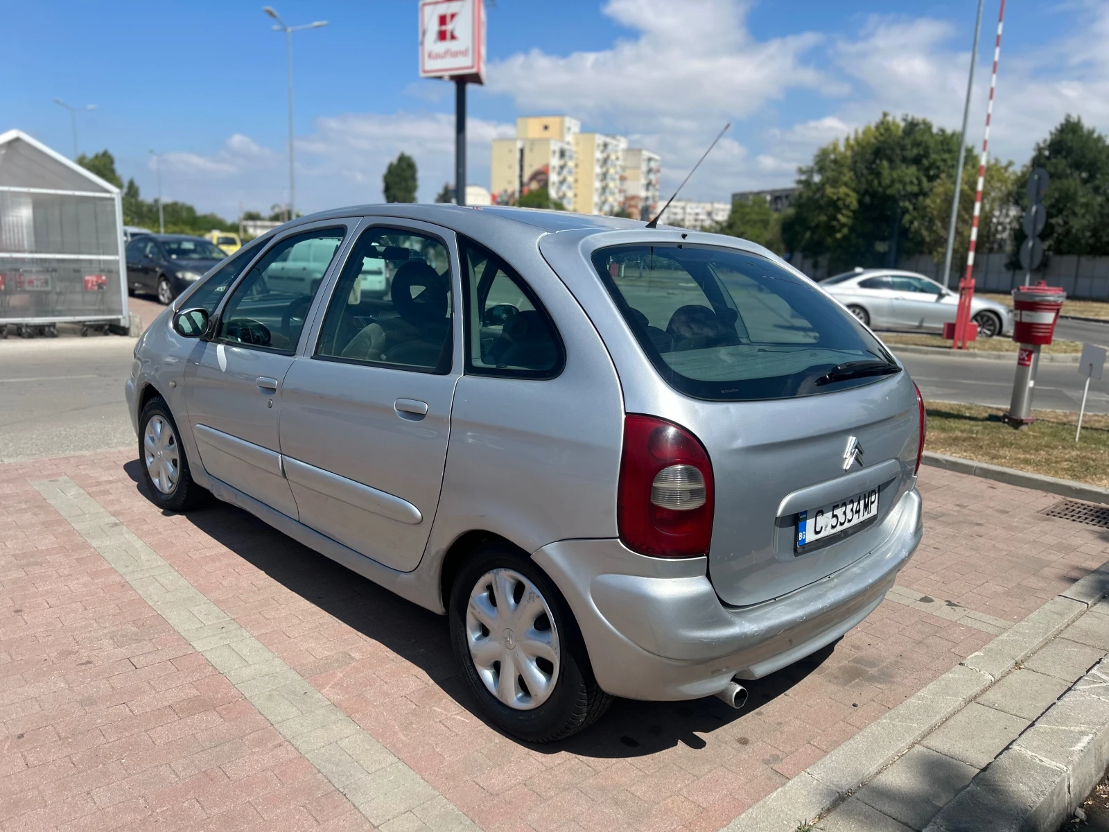 Citroen Xsara picasso 2.0 HDi - изображение 4