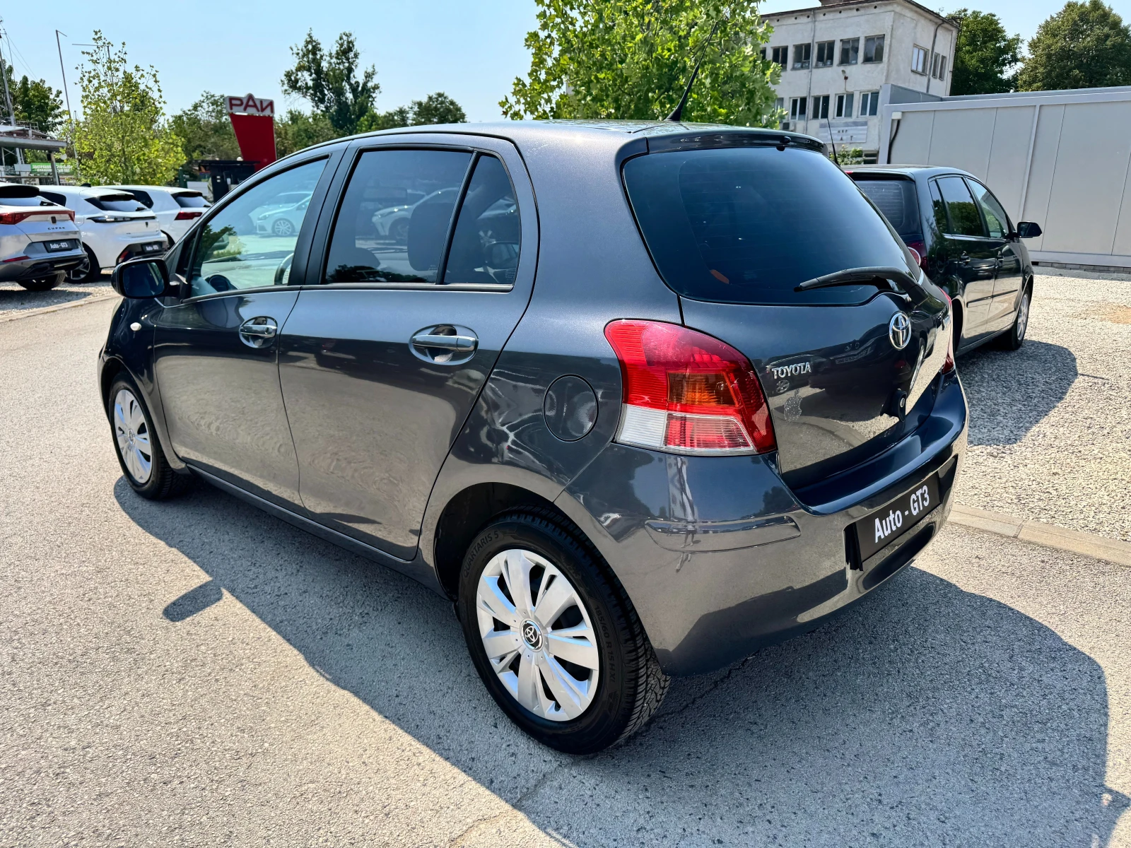 Toyota Yaris 1.4D4d 90k.с 6ск.FACE 2009г. - изображение 6