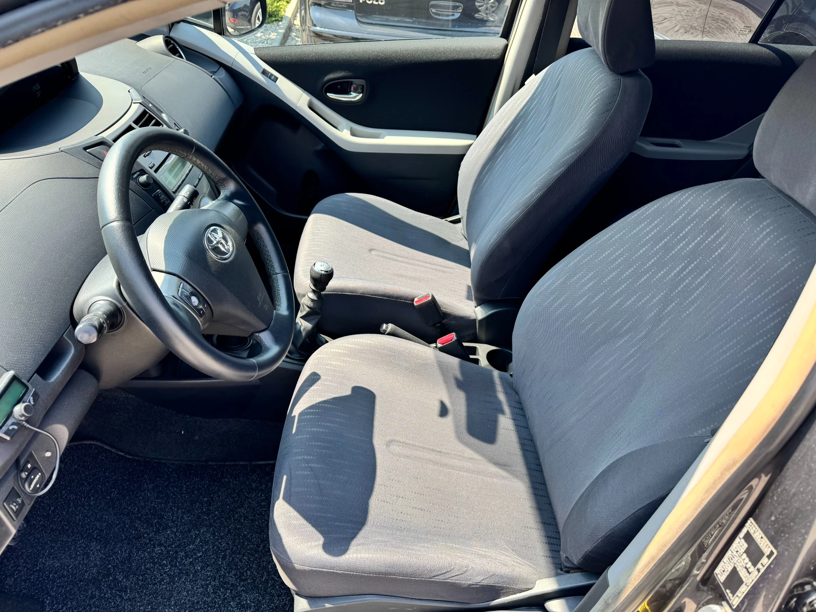 Toyota Yaris 1.4D4d 90k.с 6ск.FACE 2009г. - изображение 8