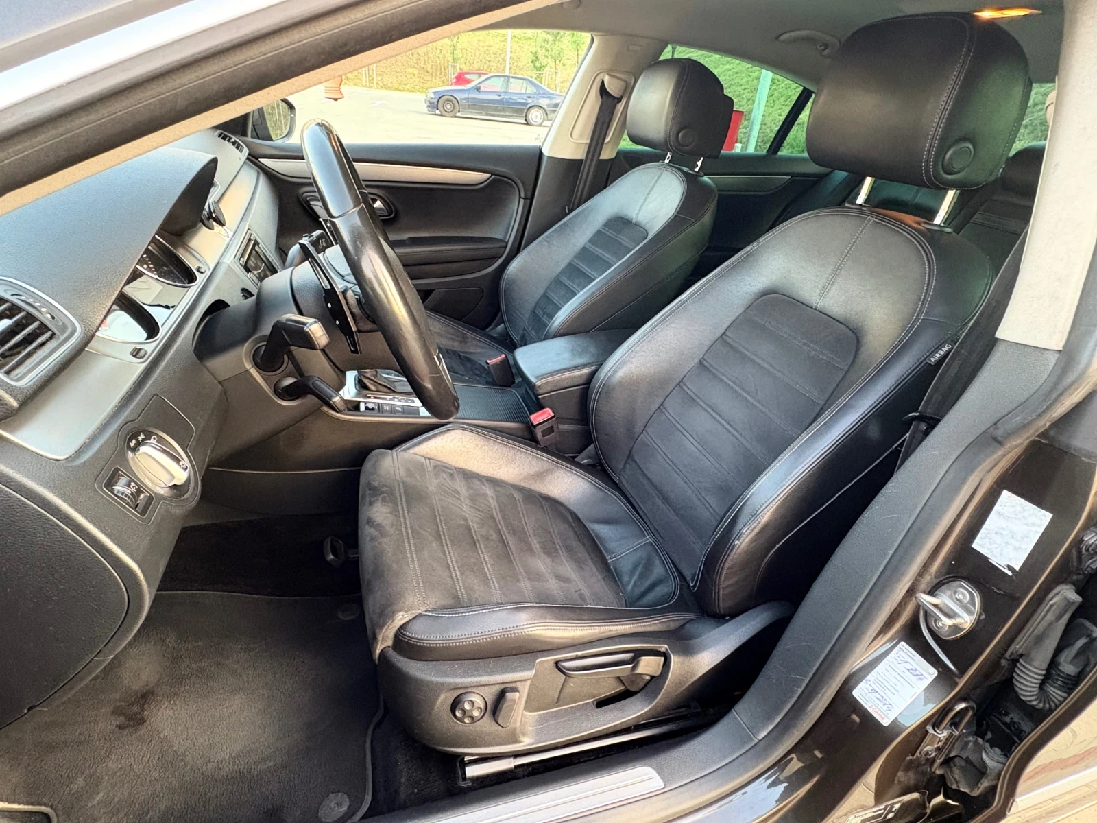 VW Passat CC - изображение 8