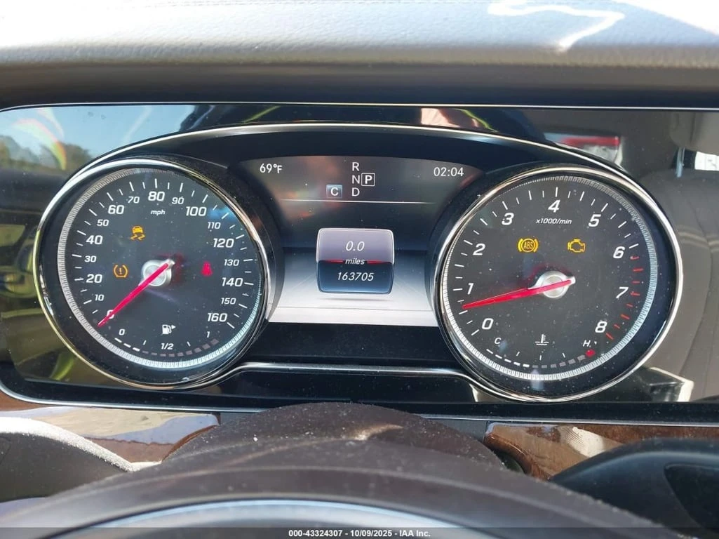 Mercedes-Benz E 300 * 4MATIC * CARFAX *    | Mobile.bg   7