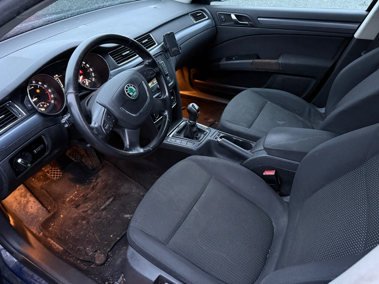 Skoda Superb * 2.0TDI* 140HP* NAVI* EURO 5*  - изображение 8