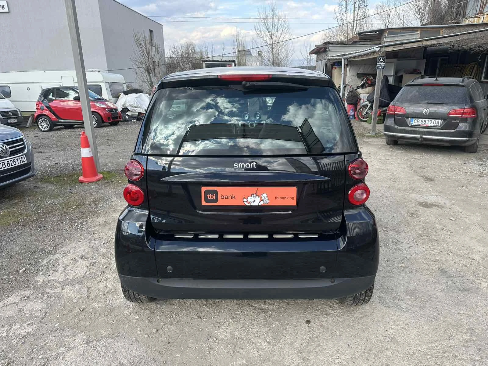 Smart Fortwo 1.0i Aвтоматик, снимка 6 - Автомобили и джипове - 54056537