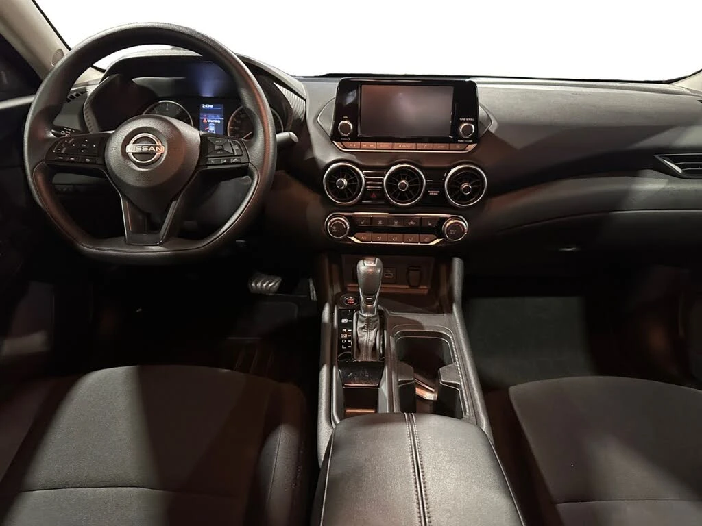 Nissan Sentra S FWD АвтоКредит  (ЦЕНА ДО БГ), снимка 10 - Автомобили и джипове - 54060020