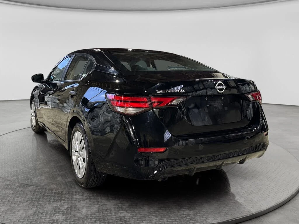 Nissan Sentra S FWD АвтоКредит  (ЦЕНА ДО БГ), снимка 2 - Автомобили и джипове - 54060020