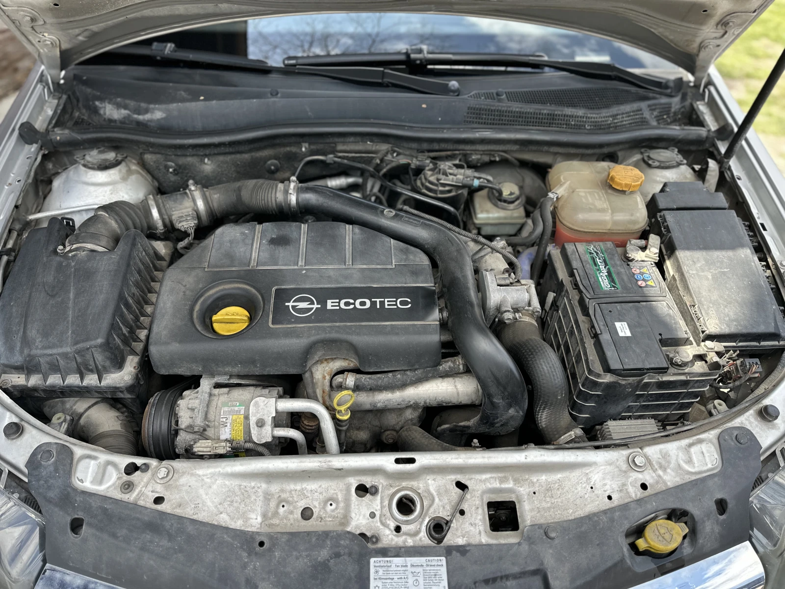 Opel Astra 1.7 CDTI, снимка 6 - Автомобили и джипове - 54199193