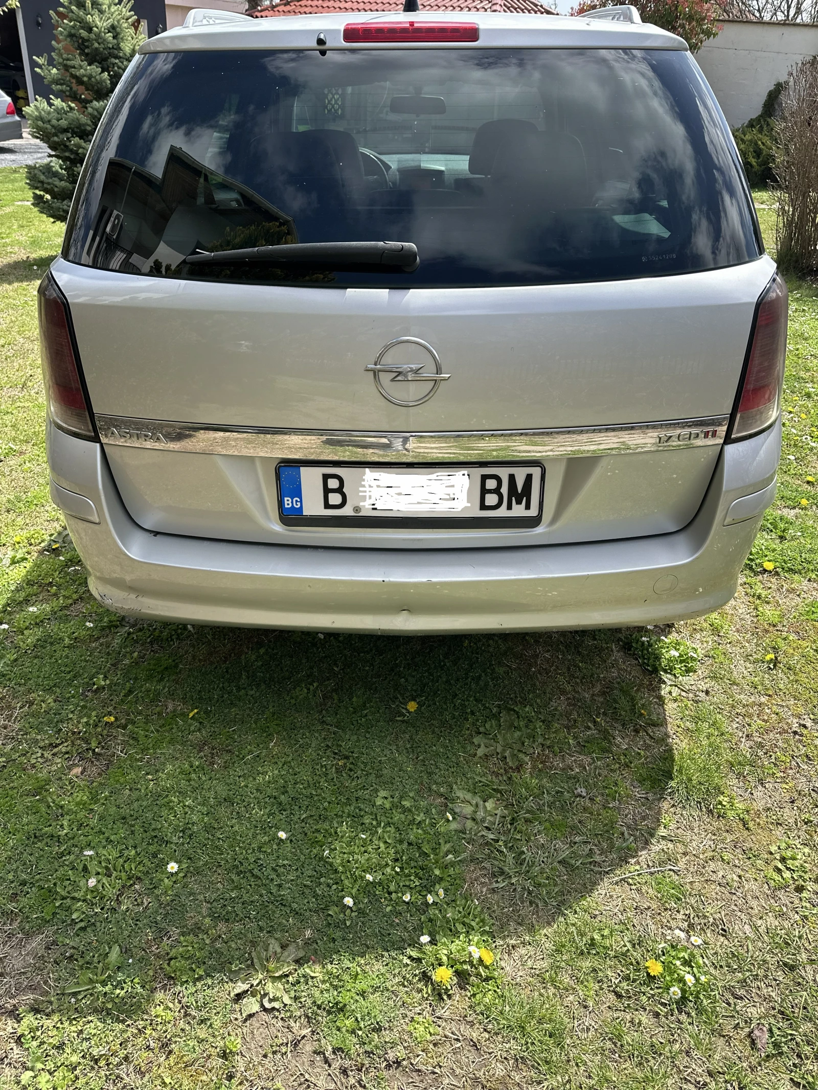 Opel Astra 1.7 CDTI, снимка 4 - Автомобили и джипове - 54199193