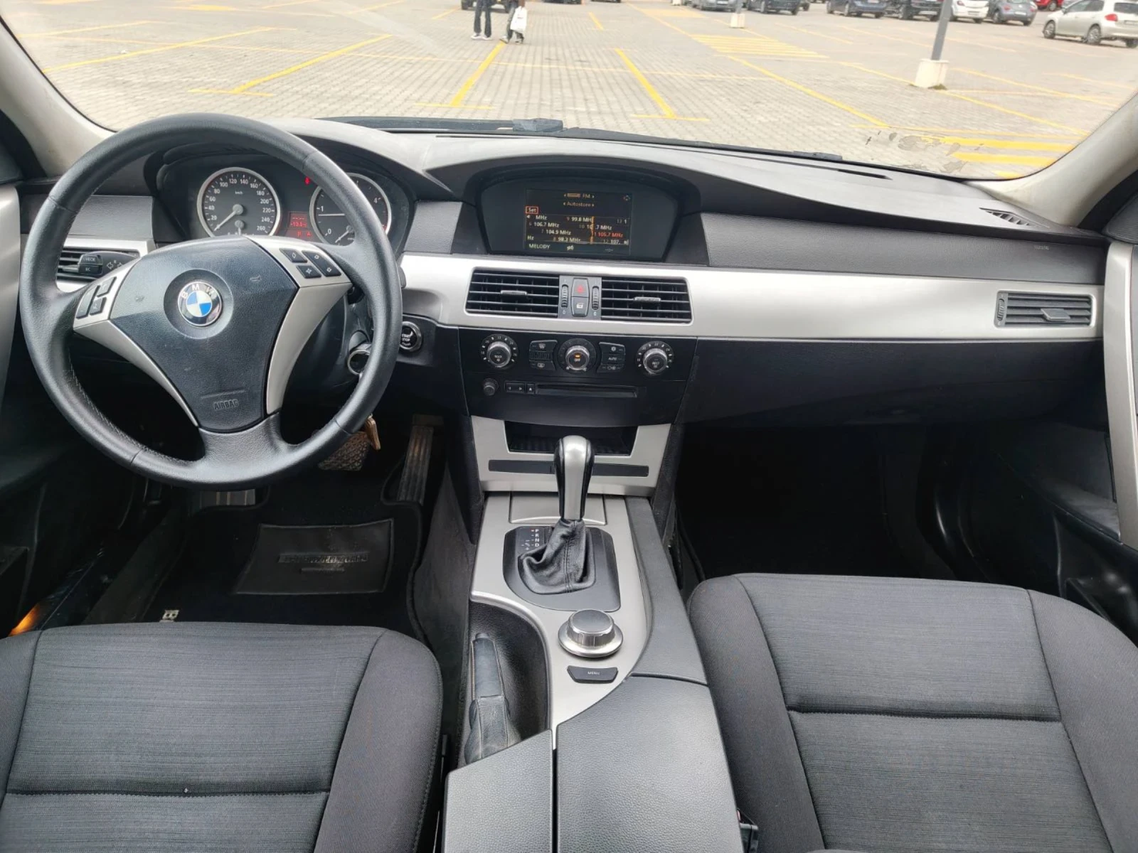 BMW 520 2.0d-163кс* АВТОМАТИК* ПЕРФЕКТЕН , снимка 9 - Автомобили и джипове - 54260393