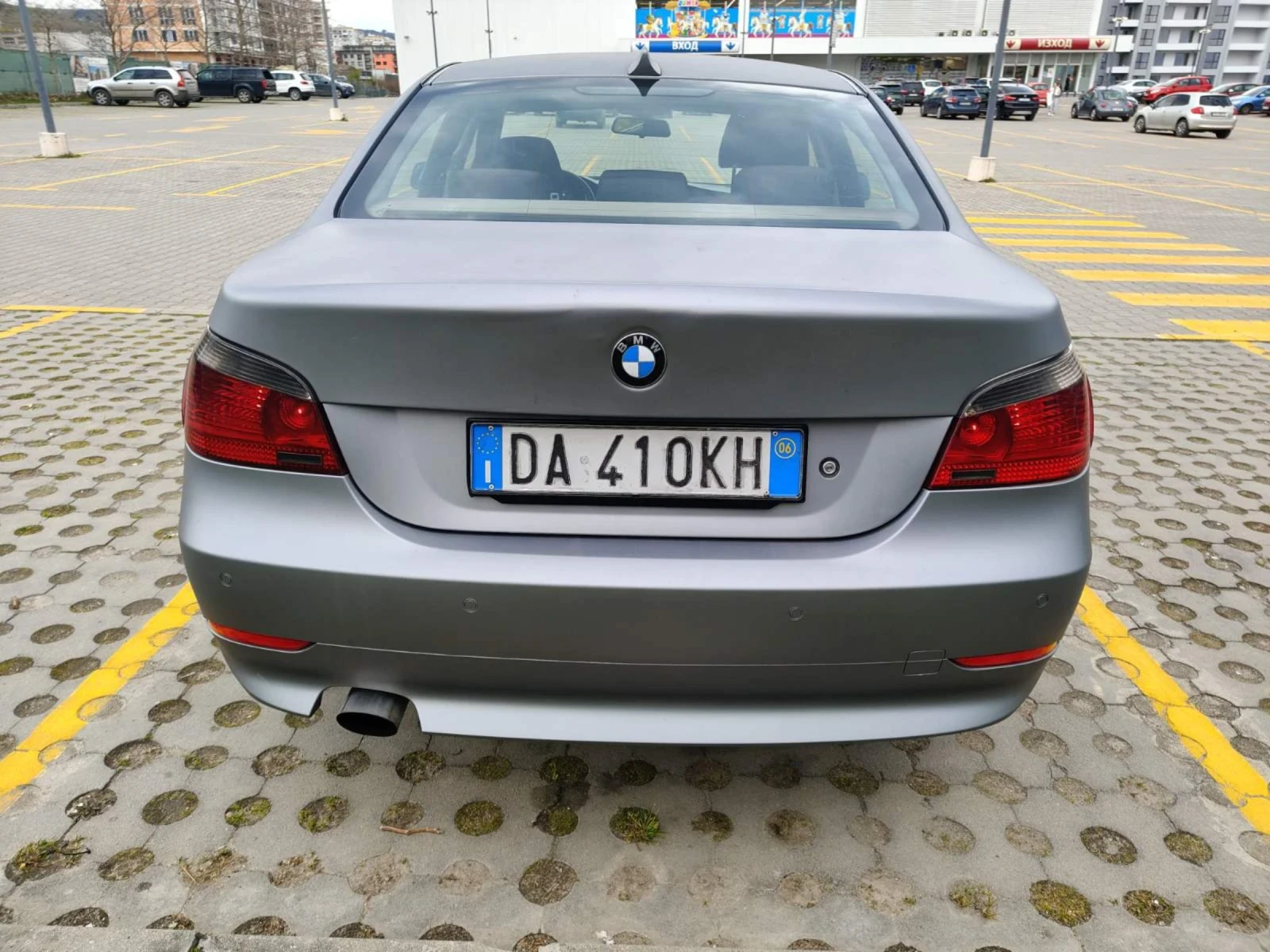 BMW 520 2.0d-163кс* АВТОМАТИК* ПЕРФЕКТЕН , снимка 4 - Автомобили и джипове - 54260393