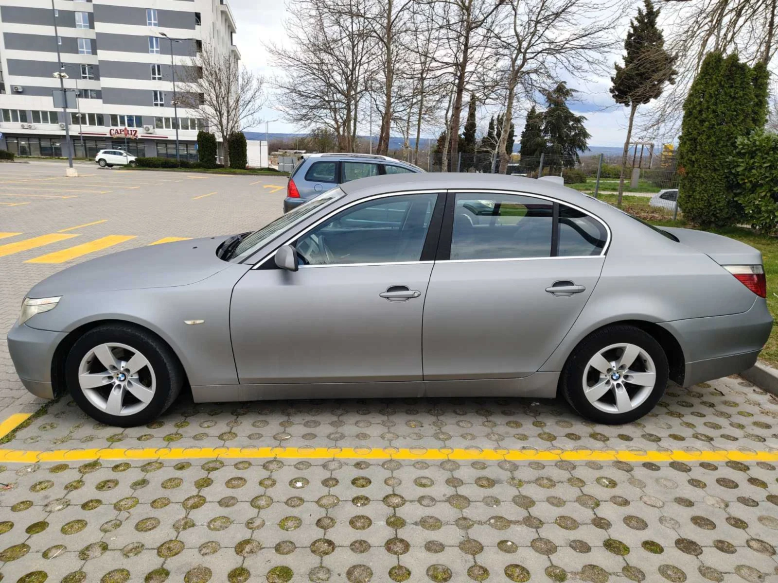 BMW 520 2.0d-163кс* АВТОМАТИК* ПЕРФЕКТЕН , снимка 6 - Автомобили и джипове - 54260393