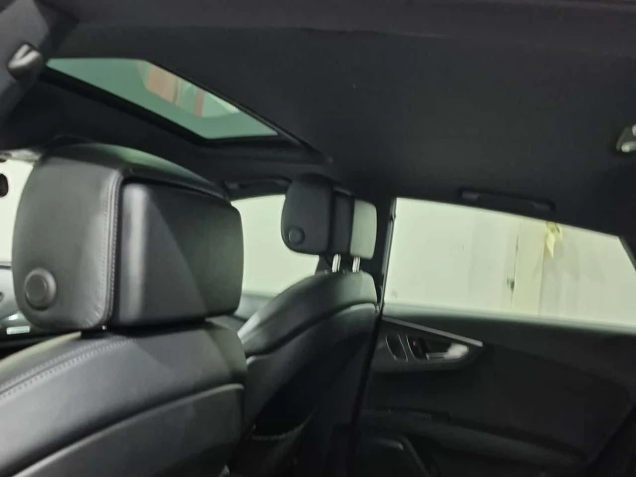 Audi Rs7 * 4DR SDN * CARFAX * ��� ������������ ������ | Mobile.bg � ����������� 13