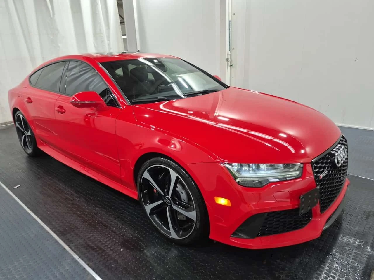 Audi Rs7 * 4DR SDN * CARFAX * ��� ������������ ������ | Mobile.bg � ����������� 2