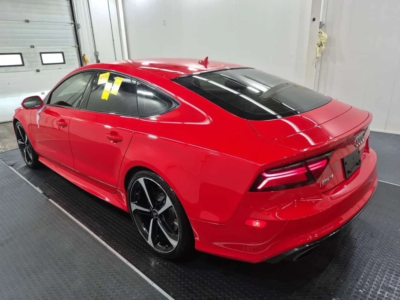 Audi Rs7 * 4DR SDN * CARFAX * ��� ������������ ������ | Mobile.bg � ����������� 4